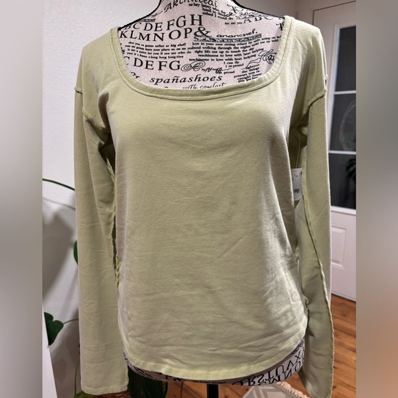 BNWT We The Free Long Sleeve Top, XL - Picture 1 of 5